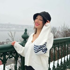 Meet your Posher, Cørãzön